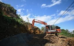 Topan Molave Picu Tanah Longsor dan Banjir Bandang, 16 Orang Tewas serta Puluhan Lainnya Hilang