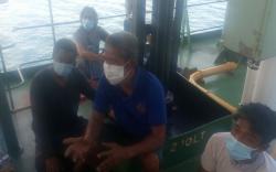 Kapal Nelayan Tenggelam, 7 Penumpang Selamat 1 Orang Hilang