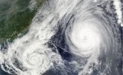 Antisipasi Topan Biparjoy, India Evakuasi 75.000 Warga di Pantai Gujarat