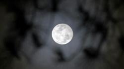 Penampakan Fenomena Blue Moon dari Langit Gowa Sulawesi Selatan