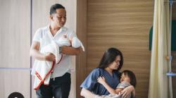 Curtis Ziggy Mars Morscheck, Nama Anak Kedua Ringgo Agus Rahman dan Sabai Morscheck