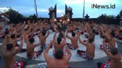 Video Tari Kecak di Pura Luhur Uluwatu Bali Kembali Dipentaskan setelah Vakum 7 Bulan