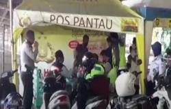 Video Sopir Angkot Berhenti di Pos Polisi Pademangan Jakut Curiga Ada Copet dalam Mobil<