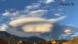 Video Fenomena Awan Cantik di Kota Batu Hebohkan Warga