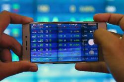 IHSG Sesi I Ditutup Melonjak 0,53 Persen, Ini 3 Saham Top Gainers  