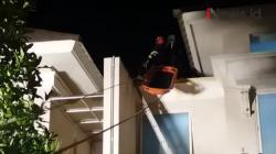 Video Pria 50 Tahun Tewas di Atap Rumah, Diduga Serangan Jantung