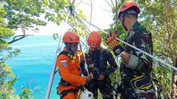 Evaluasi Materi SAR, Personel Basarnas dan Yonmarhanlan IX Ambon Gelar Latgab