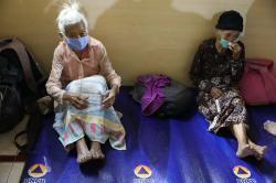  Antisipasi Erupsi Merapi, Ratusan Warga di Magelang Mulai Diungsikan