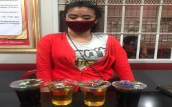 Selundupkan Miras dalam Kemasan Jus ke Lapas Banceuy, Emak-emak Ditangkap<
