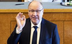 Mendagri Estonia Mundur Setelah Sebut Joe Biden Punya Karakter Korup