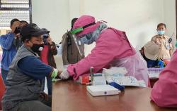 Kapanewon Cangkringan Masuk Zona Merah, Pengungsi Merapi di Sleman Jalani Rapid Test