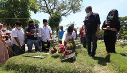 Keluarga Ir Soetjipto Dukung Mahfud Arifin, Kakak WS: Ini Kritik Saya kepada Risma<
