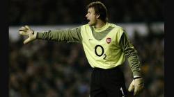 Jens Lehmann Pamer Sarung Tangan yang Antar Arsenal Raih Gelar Invicible