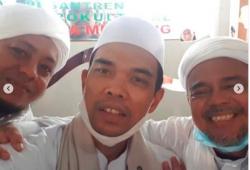 Ustaz Abdul Somad Temui Habib Rizieq di Pesantren Alam Megamendung Bogor<