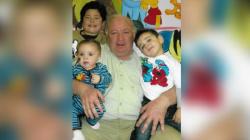 Seorang Kakek yang Dijatuhi Hukuman Penjara 505 Tahun Bebas Lebih Awal