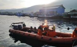 1 Warga Tenggelam di Perairan Obi, Basarnas Ternate Terjunkan Tim Pencarian<