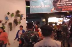 Video Razia Protokol Kesehatan Di Medan, Pengunjung Sembunyi dalam Toilet