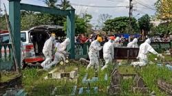 Tersisa 40 Liang Lahat, Cimahi Krisis Makam bagi Jenazah Positif Covid-19<