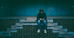 Tak Ingin Anak Kecanduan Gadget? Berikut Ini Tipsnya