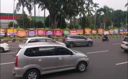 Markas Kodam Jaya Dibanjiri Karangan Bunga, Ada Apa?