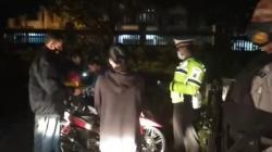 Polisi Bubarkan Sekelompok Remaja di Tasikmalaya Pesta Miras Dioplos Obat Batuk<