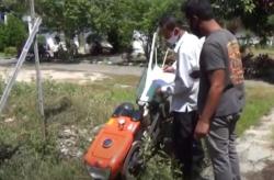 Video Warga Jombang Gadaikan Perhiasan hingga Traktor akibat Terhimpit Ekonomi