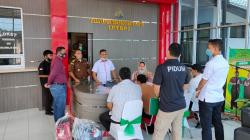 4 Tersangka Kasus Pengeroyokan 2 Anggota TNI di Bukittinggi Diserahkan ke Kejari<