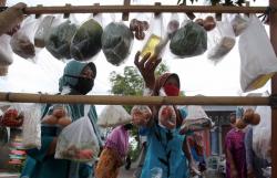 Keren, Jogo Tonggo Jateng Raih Penghargaan TOP 21 Inovasi Pelayanan Publik Penanganan Covid-19 