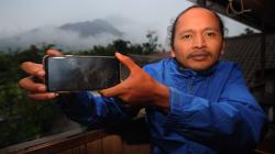 Mitigasi Bencana, Relawan Jalani Misi ke Puncak Gunung Merapi