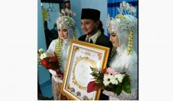 Viral Pria di Madura Nikahi Dua Perempuan Cantik Sekaligus, Semua Takjub<