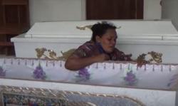 7 Pekerja Proyek di Kupang Disambar Petir saat Berteduh, 3 Tewas, 4 Sekarat