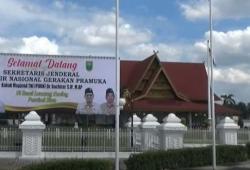 Video Konfirmasi Gubernur Riau dan Istri Positif Covid-19<
