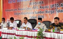 Bupati Banyuasin Ngantor di Kantor Camat, Ada Apa?<