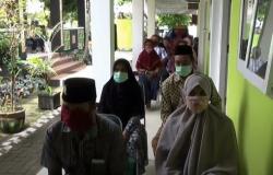 Video 14 Pasangan Nikah Massal Gratis di Tuban