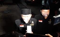 Debat Kedua Pilwalkot Solo, Bajo Kompak Berbaju Hitam, Gibran Masuk Lewat Pintu Belakang<