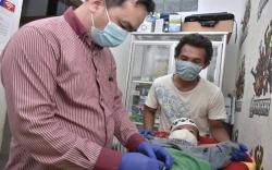 Ringankan Warga Terdampak Covid-19, Pusri Khitan Ratusan Anak Warga Sekitar<