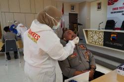 Tes Swab Antigen, 30 Polisi Pengamanan Pilkada di Jateng Reaktif Covid-19