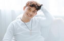 3 Gaya Kece Ikbal Fauzi, Beda Total dengan Sosok Rendy Asisten Aldebaran di Ikatan Cinta