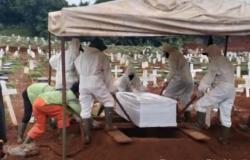 Video Kasudin Pendidikan Jaktim Ade Yulia Meninggal Terpapar Covid-19