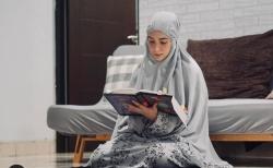7 Rahasia Keistimewaan Ayat Kursi, Dianjurkan Dibaca Setelah Sholat