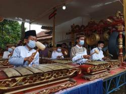 Kegembiraan Anak Anak di Desa Rogoselo, Berlatih Gamelan Usai Belajar Online 