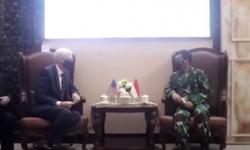 Video Panglima TNI Terima Kunjungan Menhan AS Christopher Miller