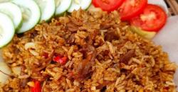 Lezatnya Nasi Goreng Rendang Minang, Dimasak dengan Rempah Bikin Ketagihan