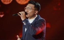 Tampil Pertama di Showcase 1 Indonesian Idol, Kelvin Kenang Mantan Kekasih sampai Ngajak Balikan