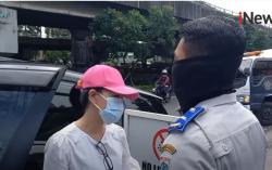 Video Perempuan Protes Mobilnya Diderek saat Antre Tes Swab di RS Pertamina Jaya Jaktim