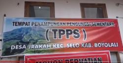 Urus Ternak dan Pertanian, Pengungsi Merapi di Jrakah Tinggalkan Tempat Pengungsian <