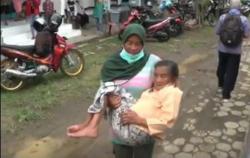 Pengungsi Merapi Asal Magelang Berbondong-Bondong Pulang