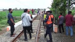 Mondar-Mandir di Rel, Perempuan Paruh Baya Tewas Tertabrak KA Sritanjung di Probolinggo