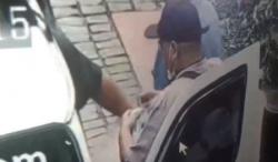 Rekaman CCTV Mobil Jenazah Dipakai Angkut Logistik dan Massa Aksi 1812