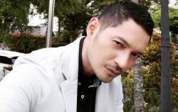 Evan Sanders Masak di Sela-Sela Syuting Ikatan Cinta, Netizen Kagum: Suami Idaman Banget